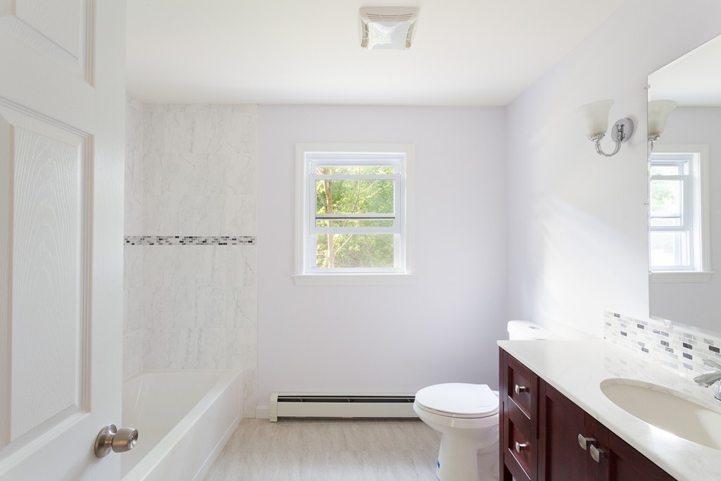 25 Harvard Road Shirley, MA 01464 - Photo 10 of 22