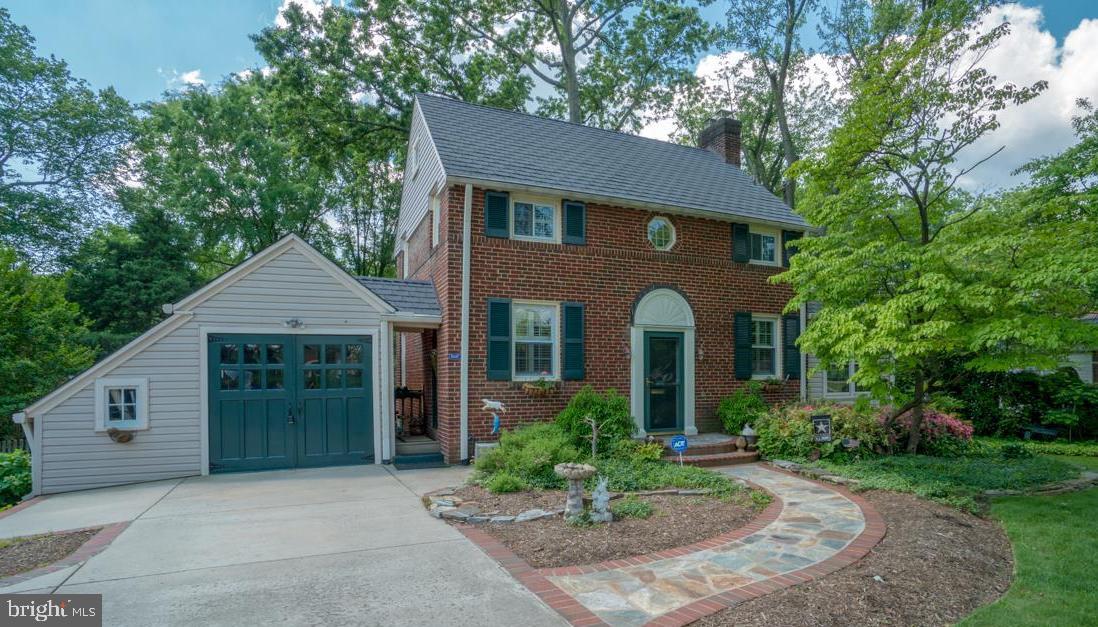 3909 Franconia Road Alexandria, VA 22310 - Photo 1 of 35 Once upon a time....