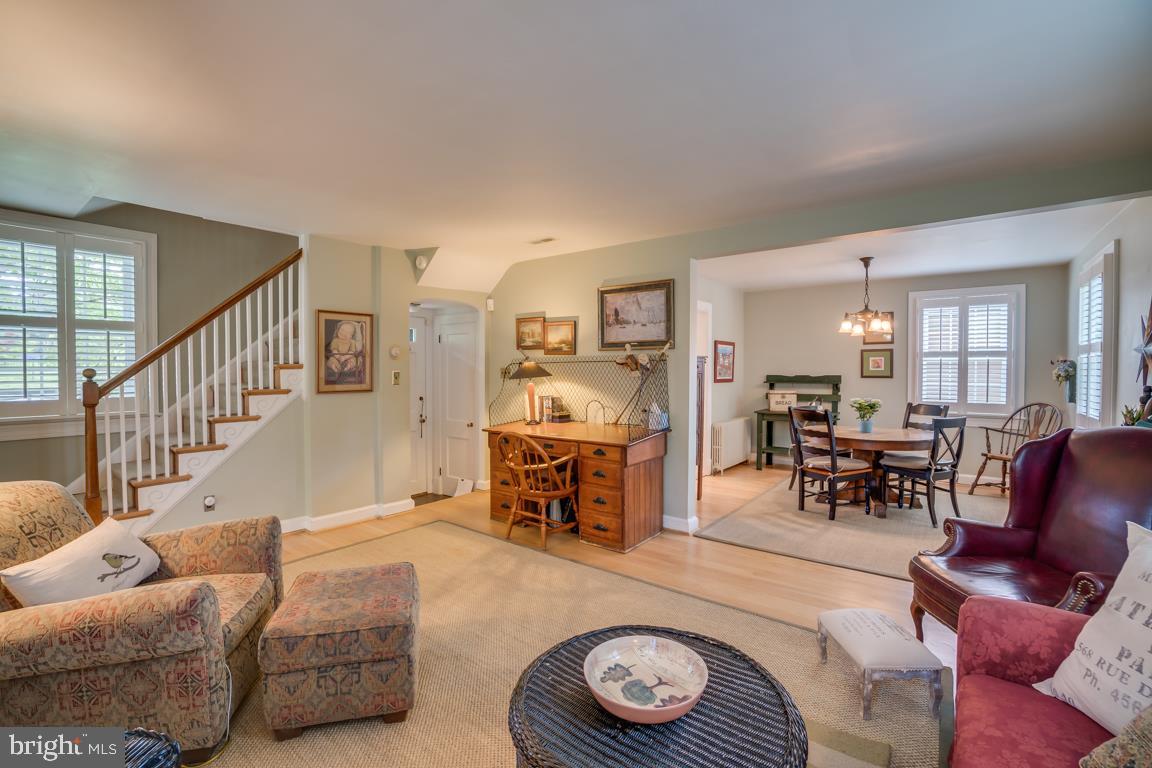 3909 Franconia Road Alexandria, VA 22310 - Photo 3 of 35 It had an open living area