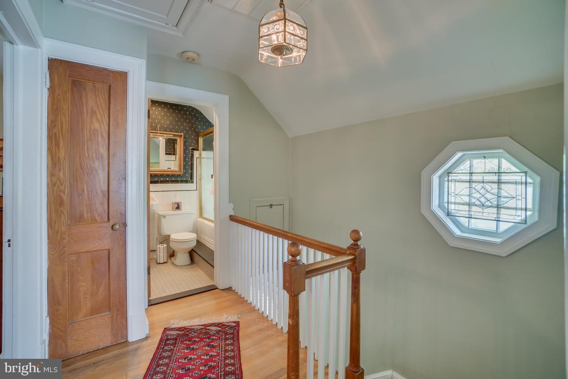 3909 Franconia Road Alexandria, VA 22310 - Photo 22 of 35 With architectural features