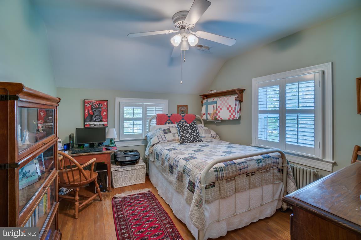 3909 Franconia Road Alexandria, VA 22310 - Photo 26 of 35 Bedroom 2 will make guests will feel at home