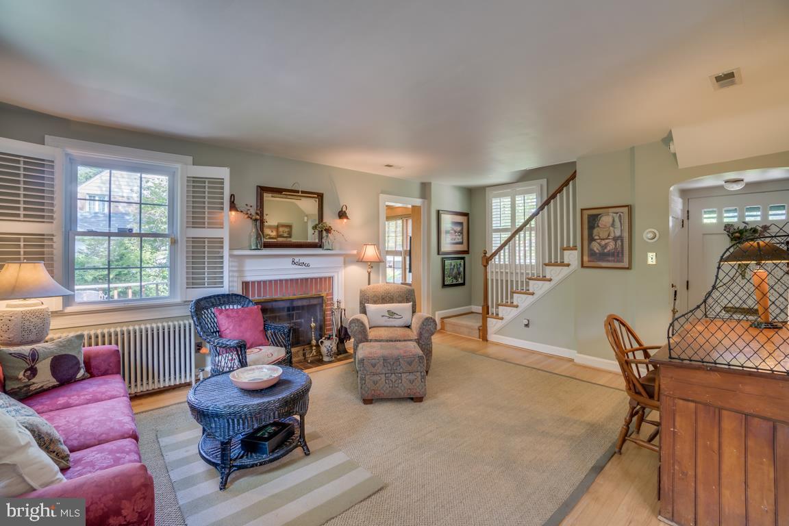3909 Franconia Road Alexandria, VA 22310 - Photo 5 of 35 And plantation shutters framing the windows.