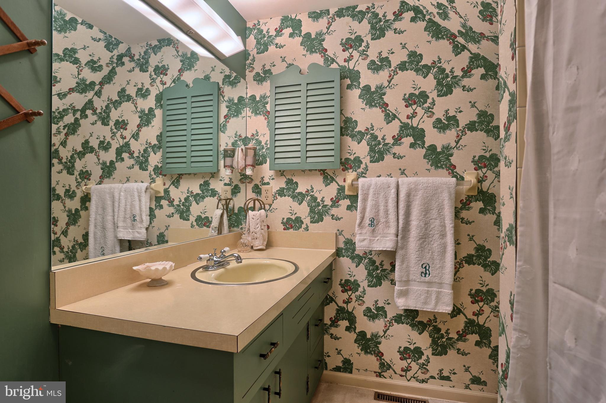 397 Yorktown Road Hershey, PA 17033 - Photo 27 of 43 Gallery Image 27