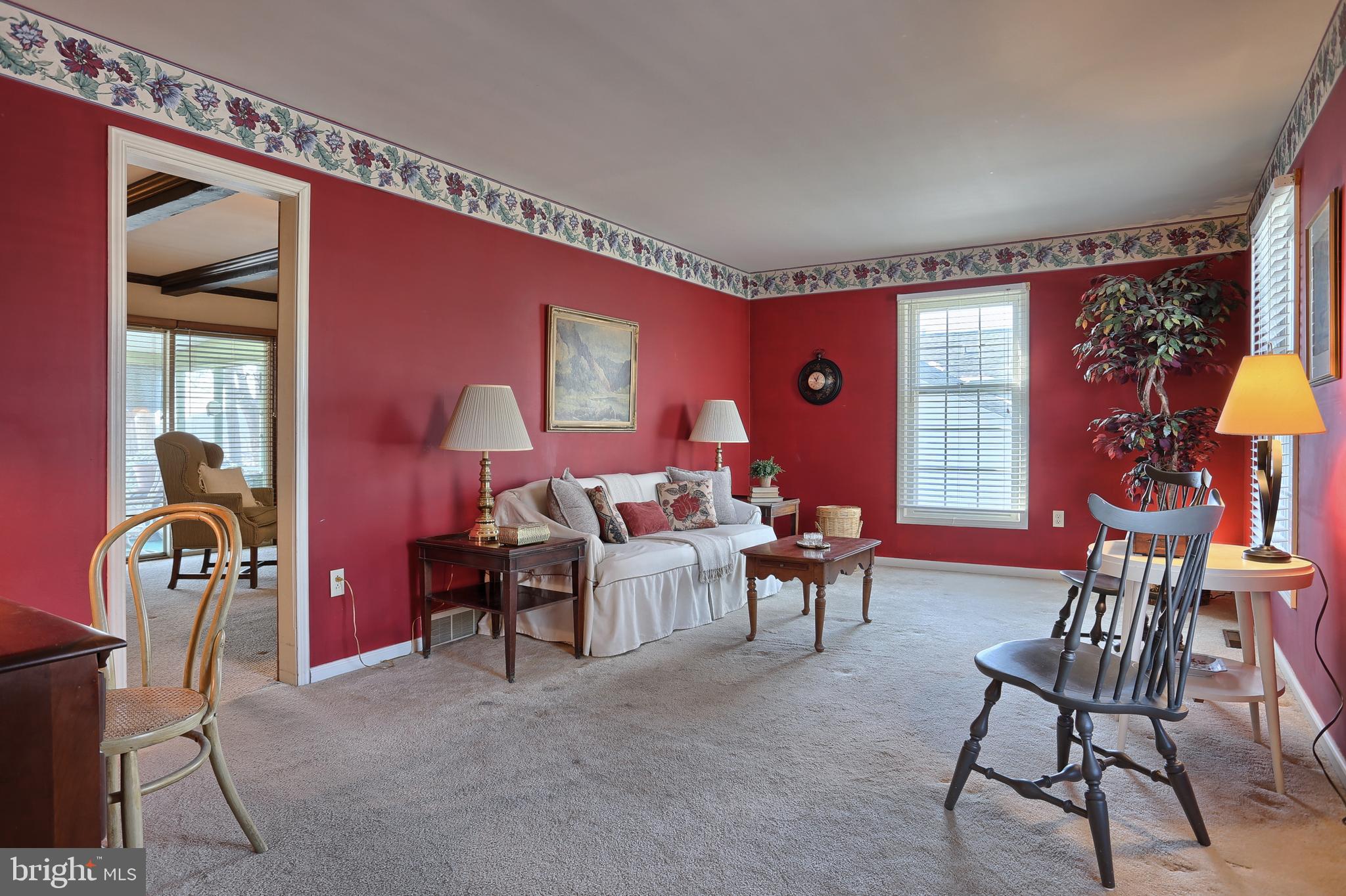 397 Yorktown Road Hershey, PA 17033 - Photo 4 of 43 Gallery Image 4