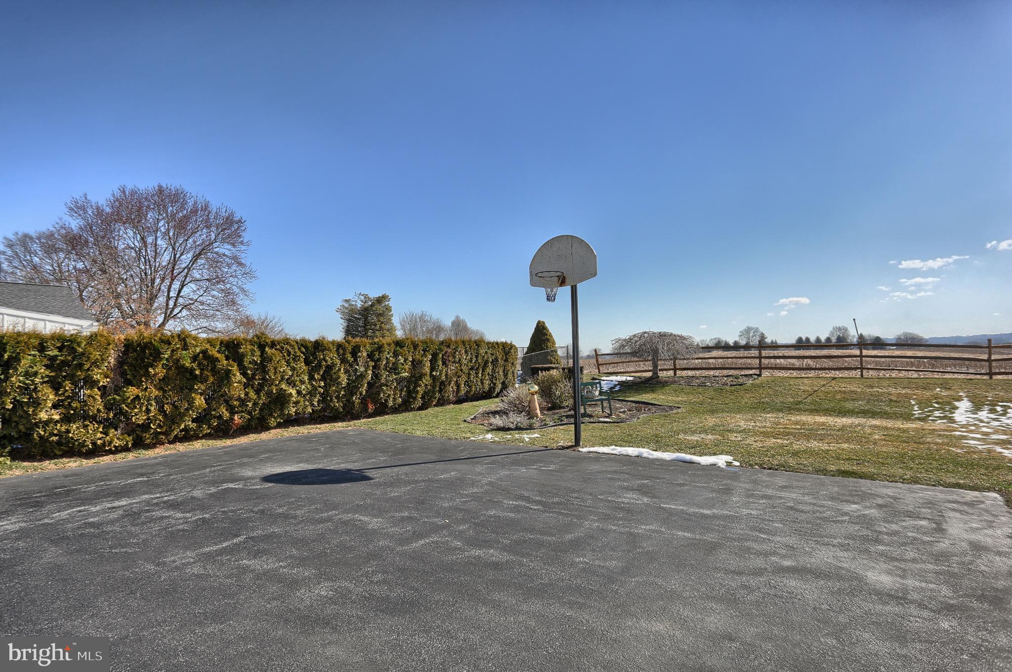 397 Yorktown Road Hershey, PA 17033 - Photo 42 of 43 Gallery Image 42
