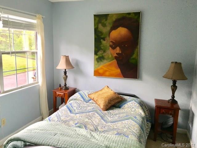 8 Rocking Porch Road, Unit 8 Asheville, NC 28805 - Photo 16 of 23 Gallery Image 16