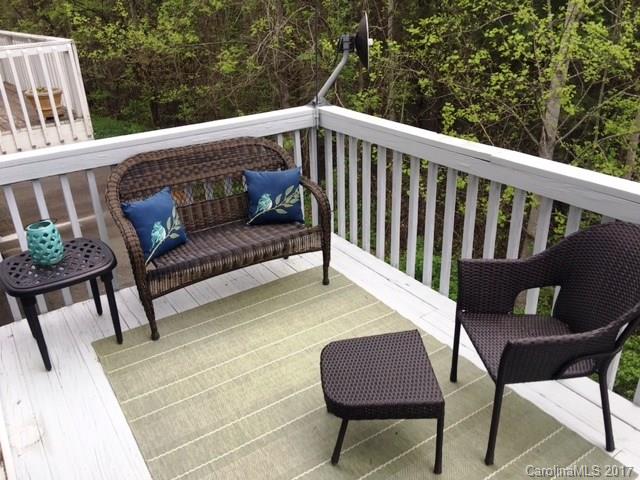 8 Rocking Porch Road, Unit 8 Asheville, NC 28805 - Photo 4 of 23 Gallery Image 4