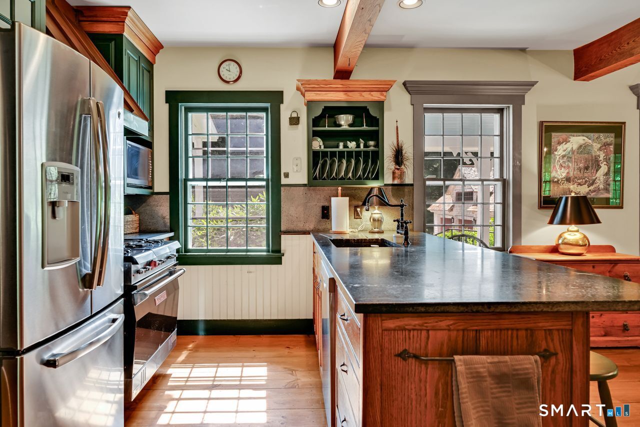 40 Ruffin Road Woodbury, CT 06798 - Photo 10 of 40