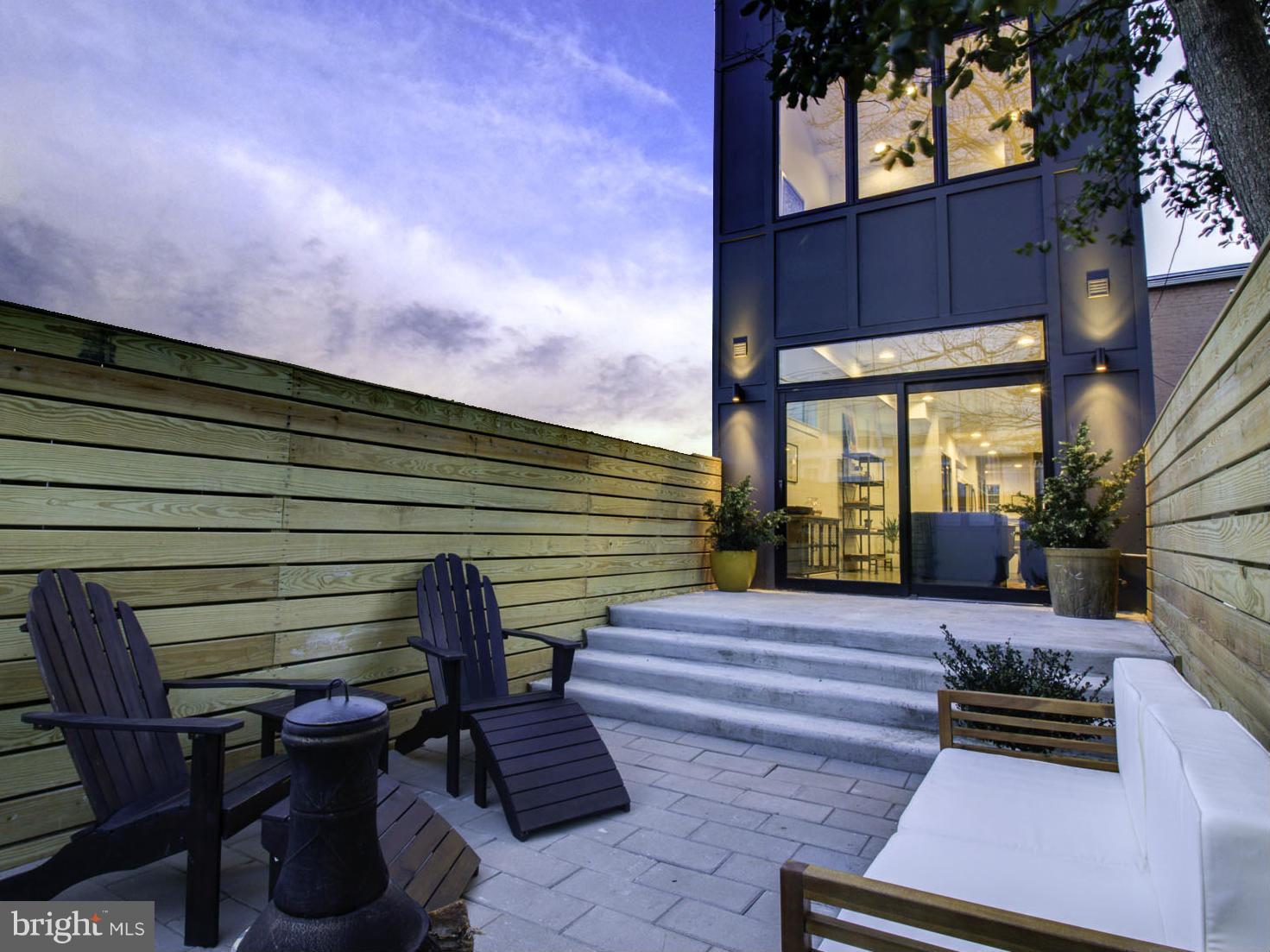 437 Ridge Street Northwest Washington, DC 20001 - Photo 1 of 29 Exterior (Rear)