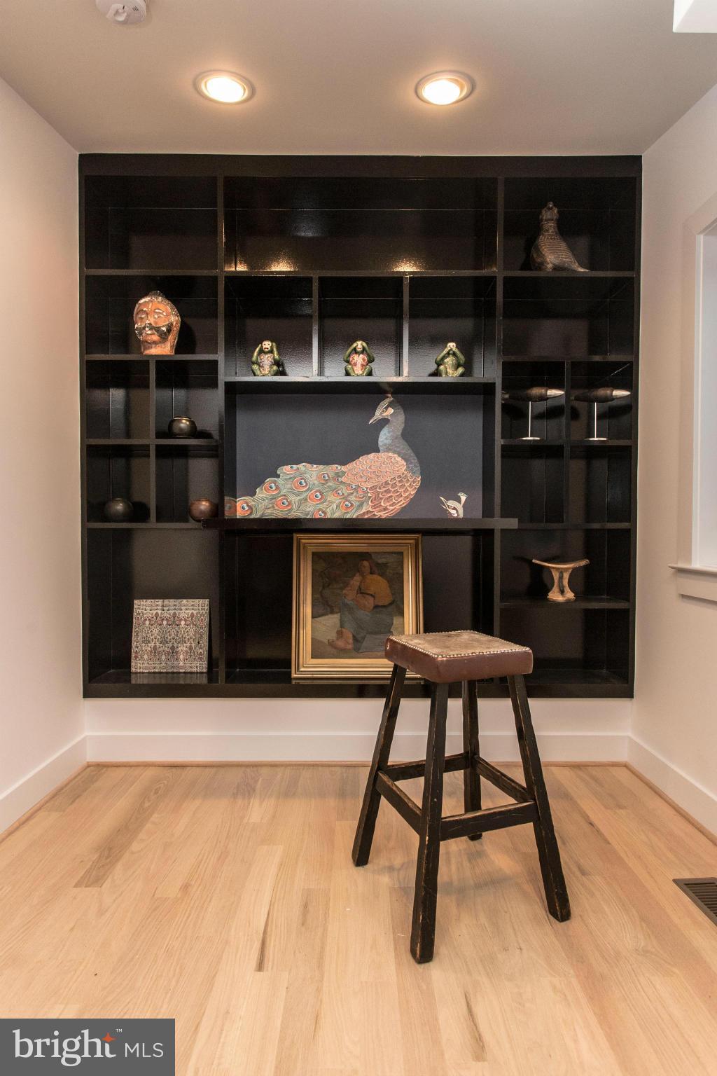 437 Ridge Street Northwest Washington, DC 20001 - Photo 24 of 29 Interior (General)