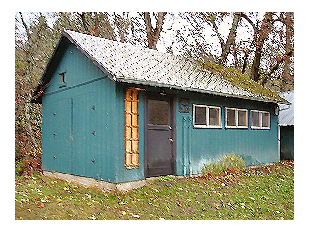 693 Dry Creek Road Mosier, OR 97040 - Photo 4 of 16 Gallery Image 4