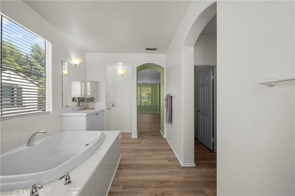 28454 Cascade Road Castaic, CA 91384 - Photo 43 of 56