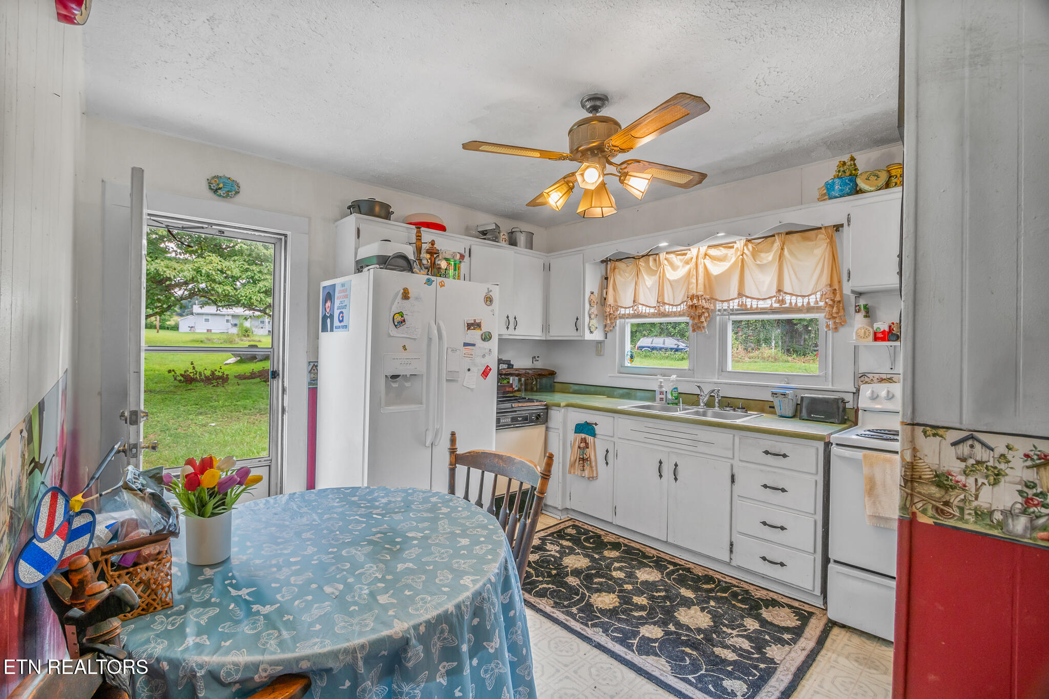 2205 Shipetown Road Mascot, TN 37806 - Photo 7 of 28 DSC00413