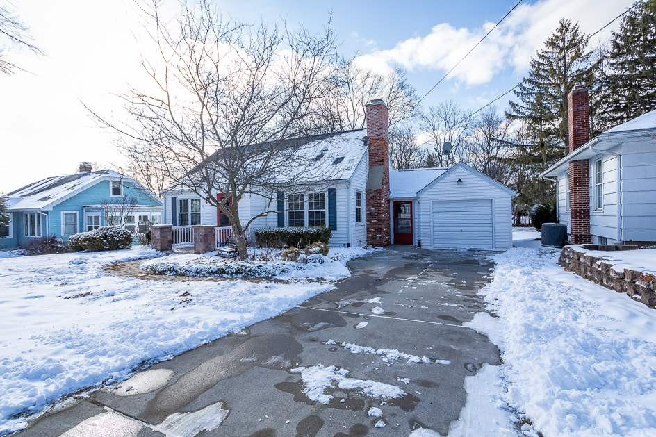 3526 Coolidge Road Jackson, MI 49203 - Photo 4 of 37 Photo 4