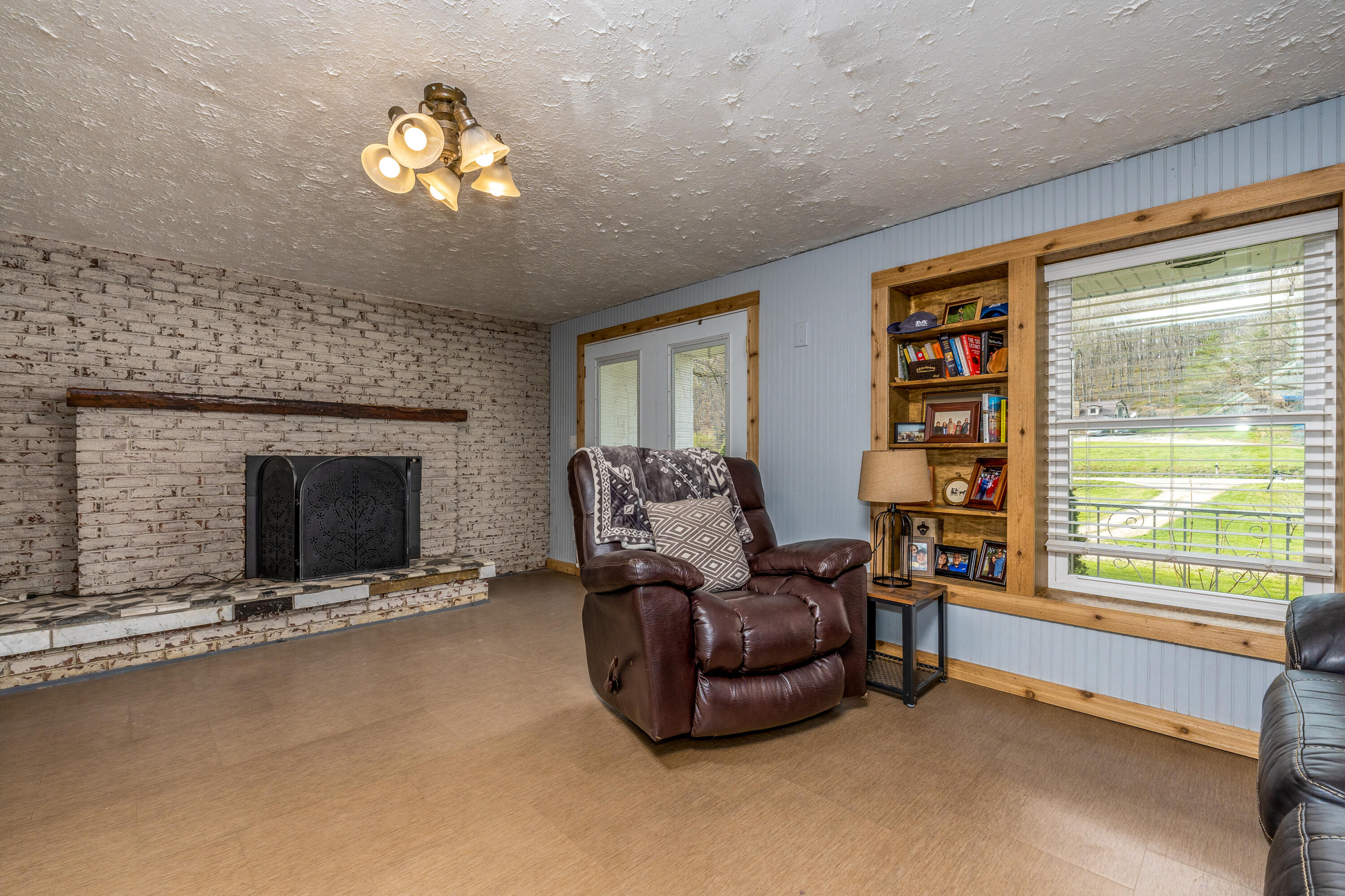 985 Reffitt Road Jeffersonville, KY 40337 - Photo 20 of 40 DSC00387-Edit