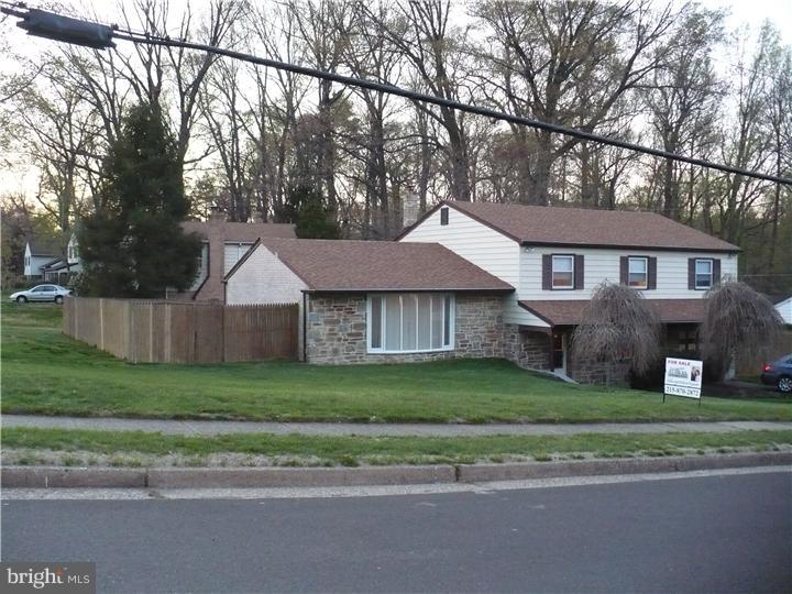 1778 Oakwynne Road Huntingdon Valley, PA 19006 - Photo 18 of 21 Exterior