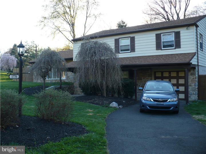1778 Oakwynne Road Huntingdon Valley, PA 19006 - Photo 20 of 21 Garage