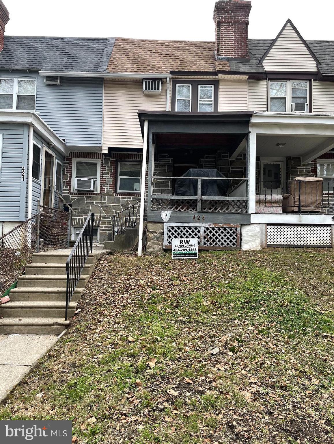 423 Croyden Road Upper Darby, PA 19082 - Photo 1 of 2