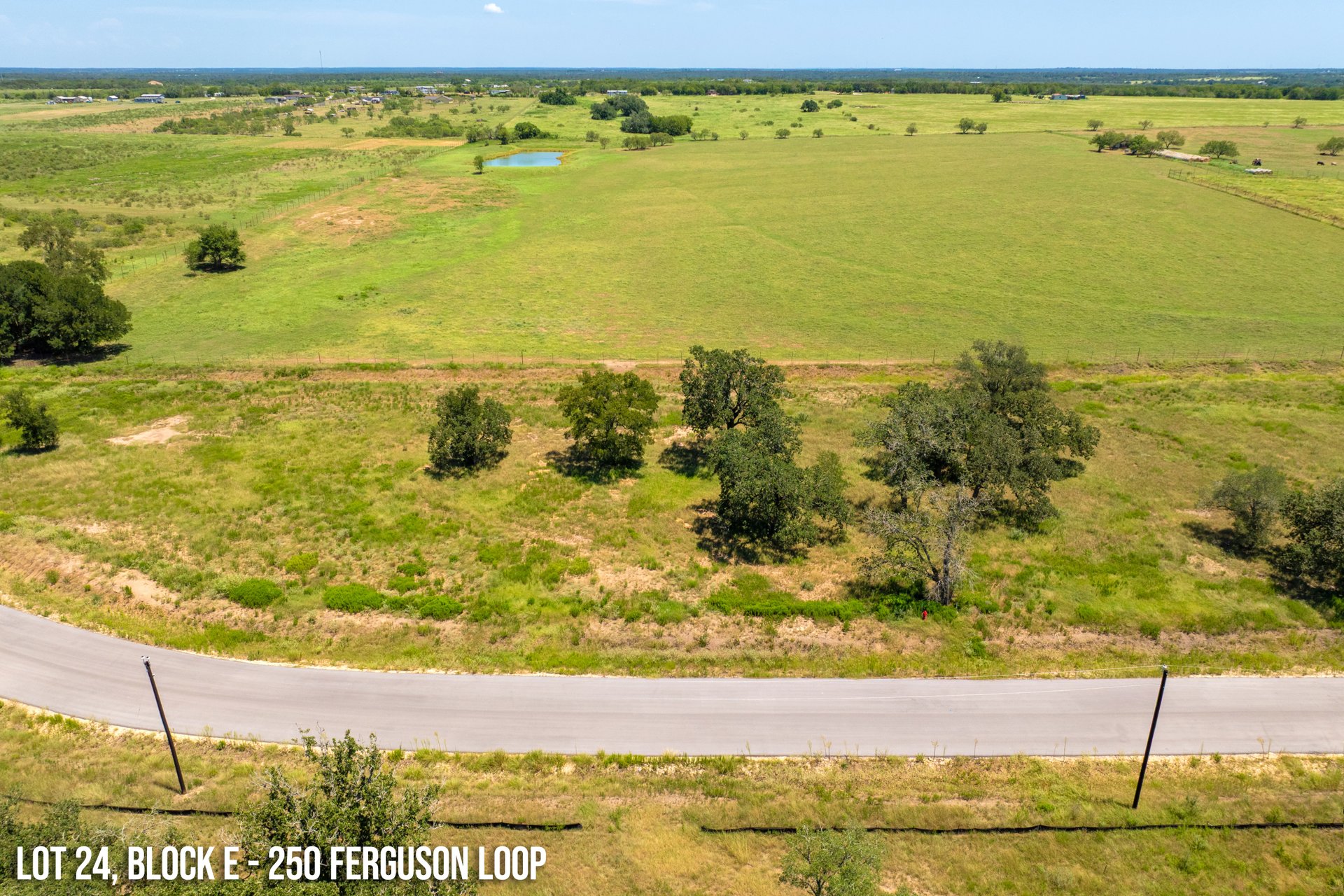 250 Ferguson Loop Dale Dale, TX 78616 - Photo 6 of 10 a view of an ocean