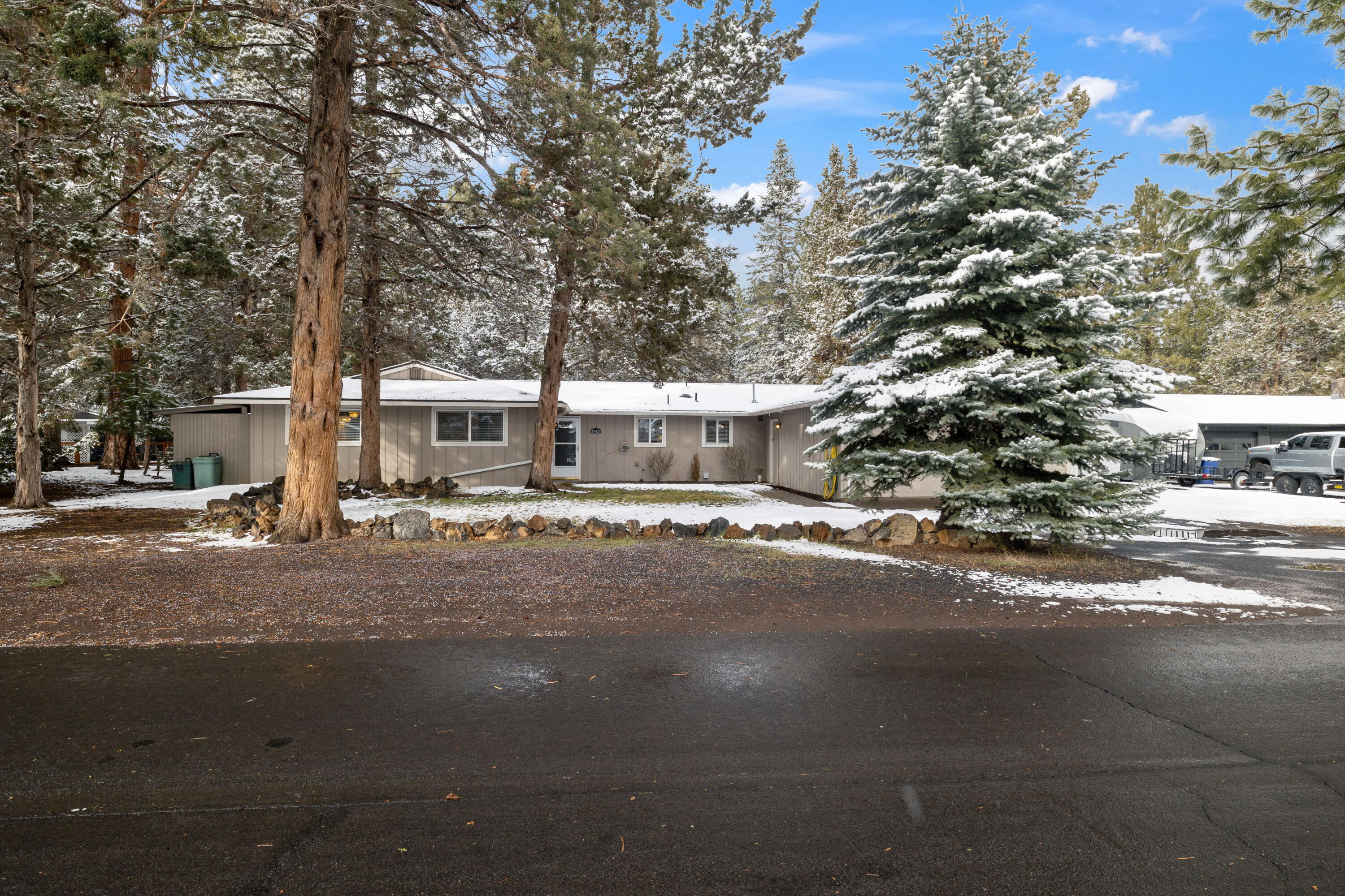 20426 Rae Road Bend, OR 97702 - Photo 1 of 23 Front of home