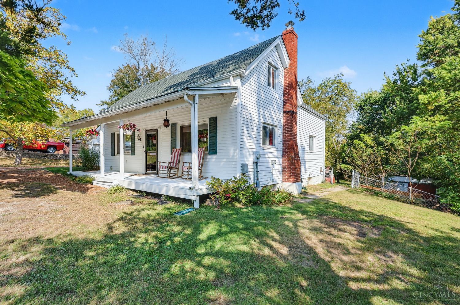 10040 Daly Road Cincinnati, OH 45231 - Photo 3 of 49 Gallery Image 3