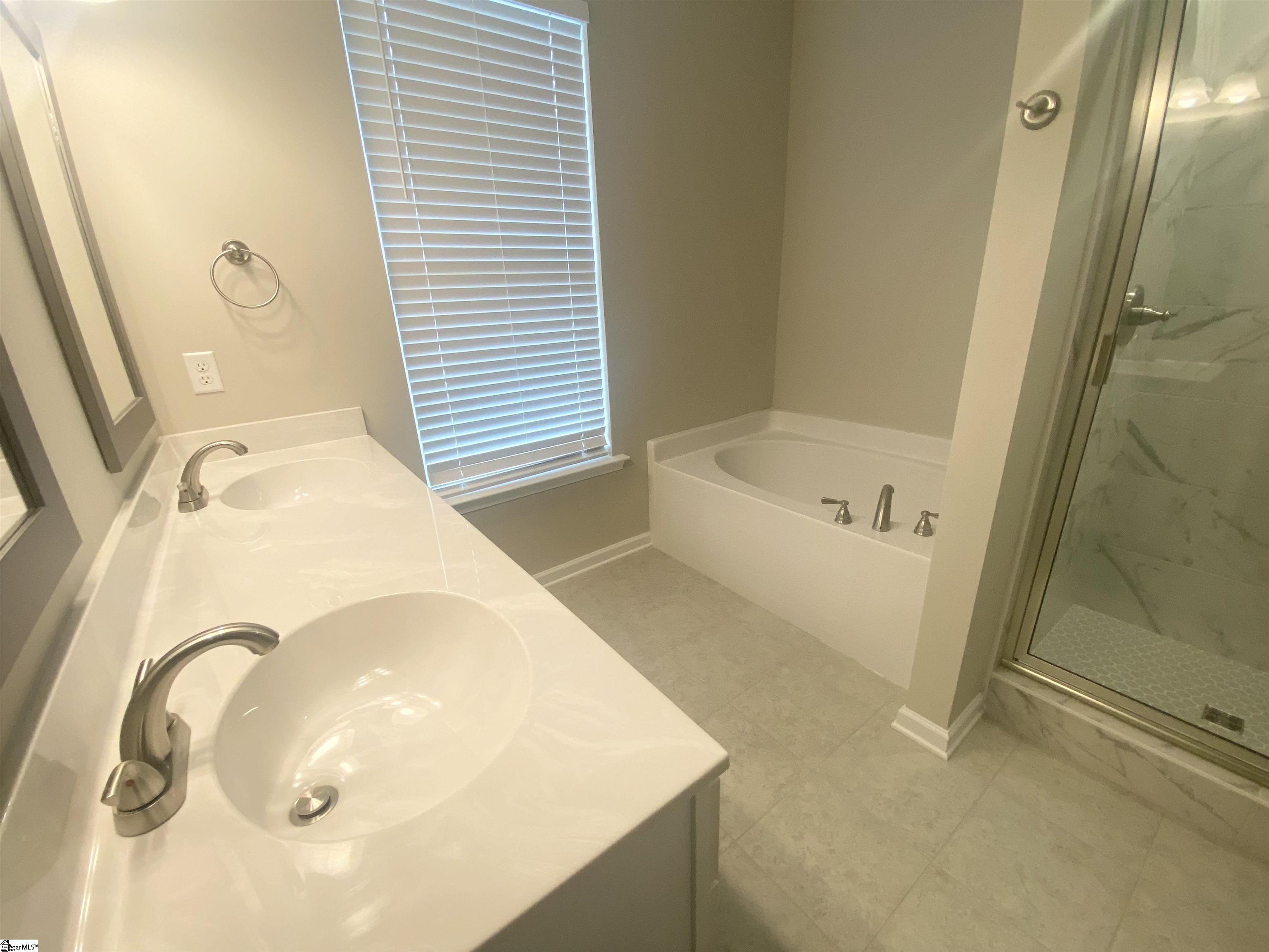 2006 Friendship Church Road Gray Court, SC 29645 - Photo 13 of 29