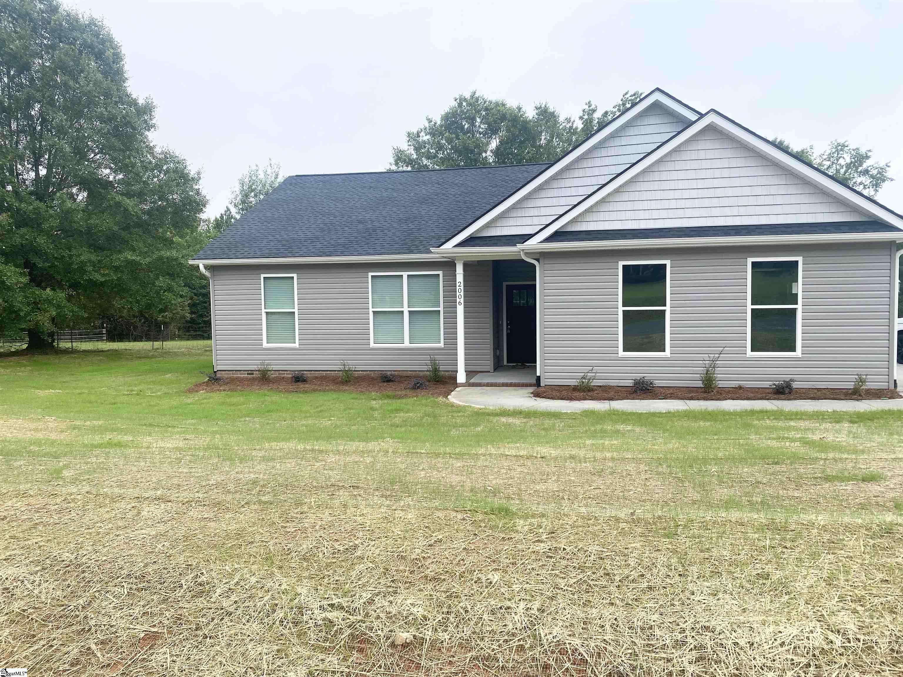 2006 Friendship Church Road Gray Court, SC 29645 - Photo 2 of 29