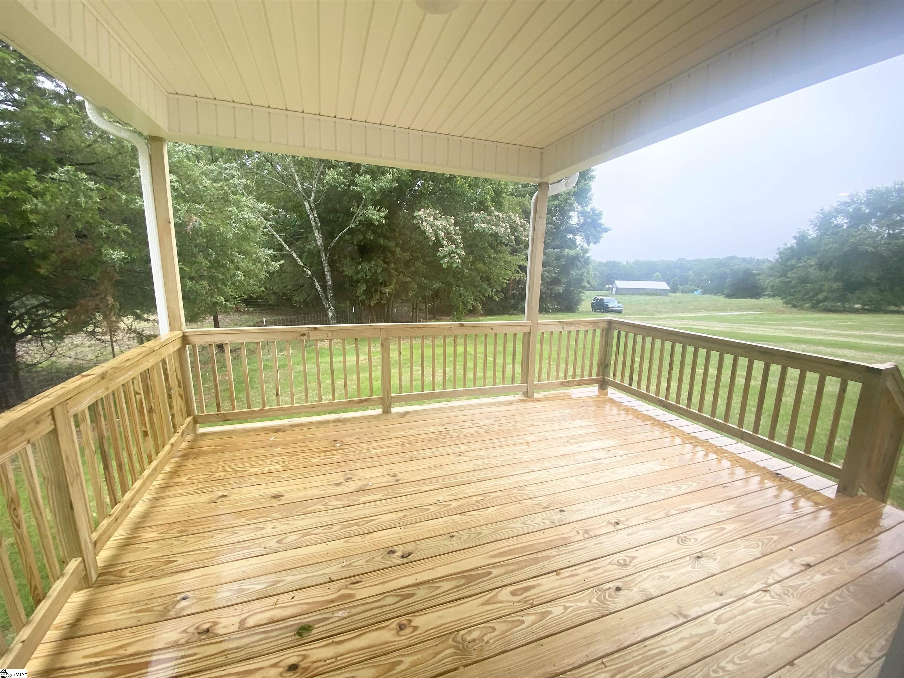 2006 Friendship Church Road Gray Court, SC 29645 - Photo 26 of 29