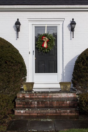 48 Ledgetree Road Medfield, MA 02052 - Photo 3 of 30 Gallery Image 3