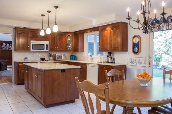 48 Ledgetree Road Medfield, MA 02052 - Photo 10 of 30 Gallery Image 10