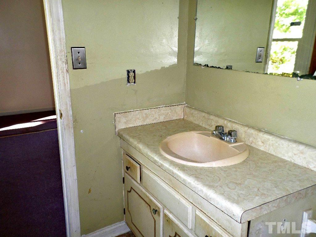 1723 Collier Road Durham, NC 27707 - Photo 10 of 15 Gallery Image 10
