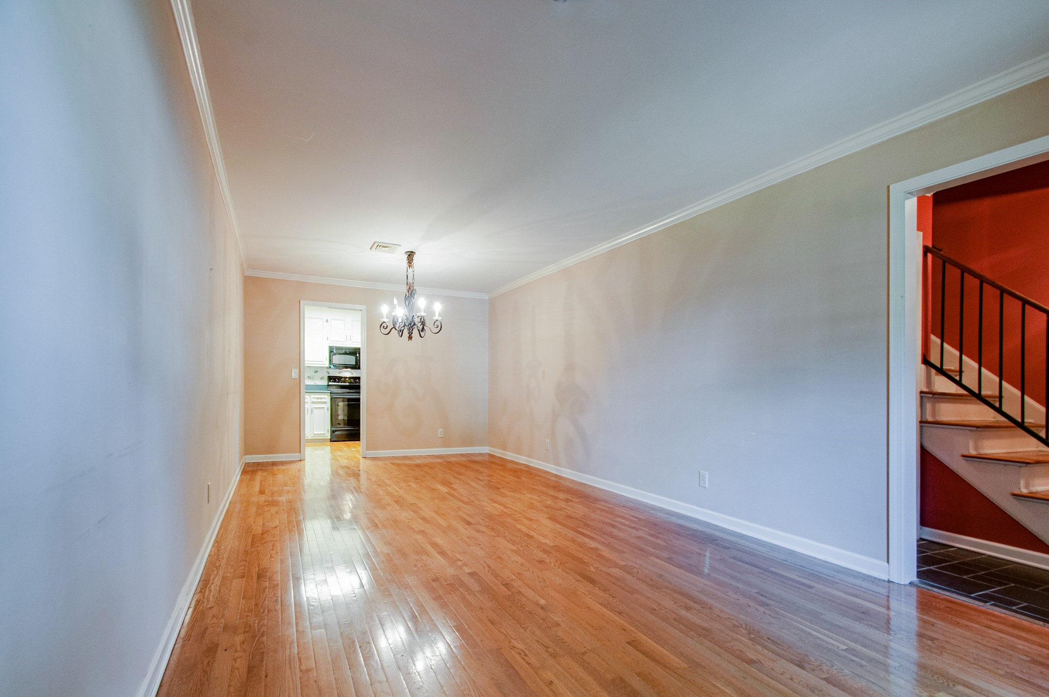 1127 General George Patton Road Nashville, TN 37221 - Photo 7 of 30 a view of a livingroom with wooden floor