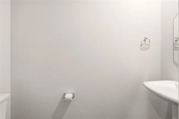 $1,600 | 6102 Pinion Trail, Princeton, TX 75407