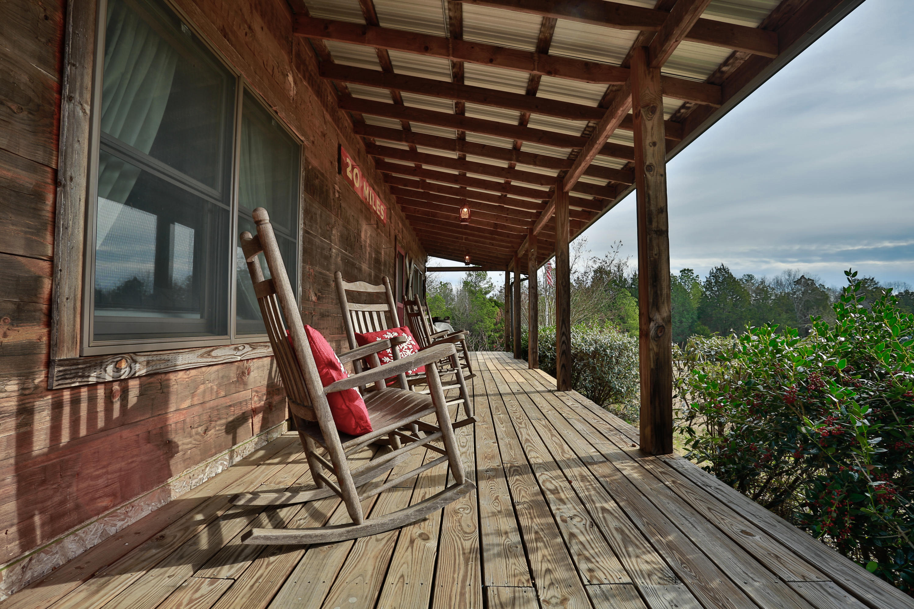 643 Old Lafayette Road Chickamauga, GA 30707 - Photo 4 of 40 Front Porch