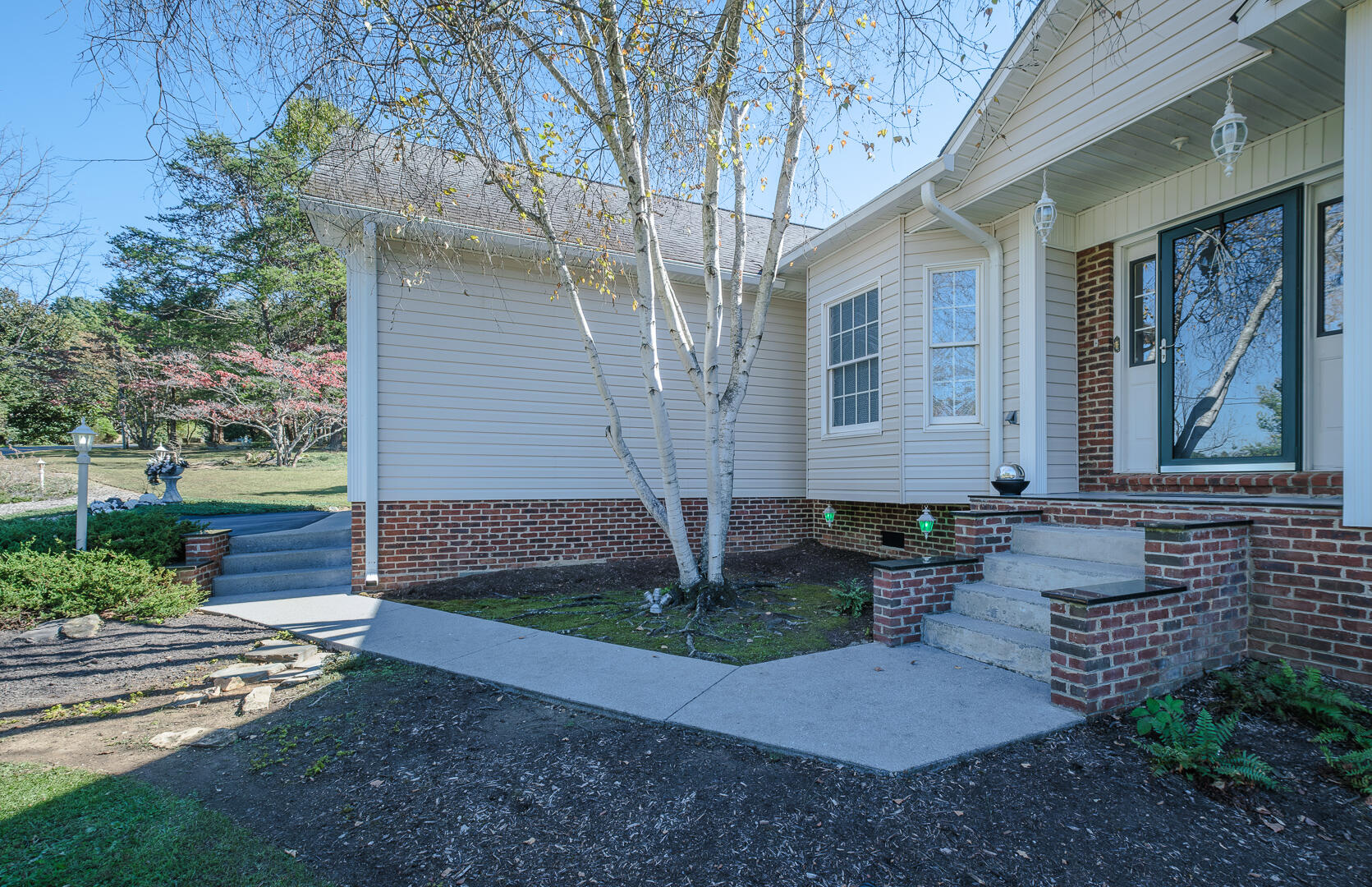 2697 Country Club Road Troutville, VA 24175 - Photo 6 of 75 2679 Country Club-10