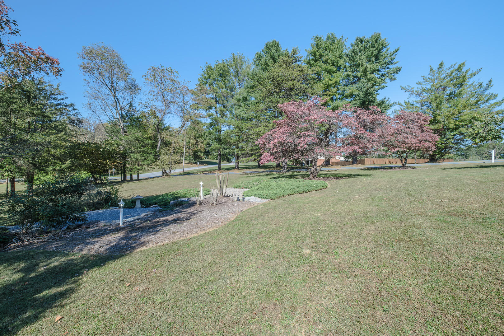 2697 Country Club Road Troutville, VA 24175 - Photo 62 of 75 2679 Country Club-63