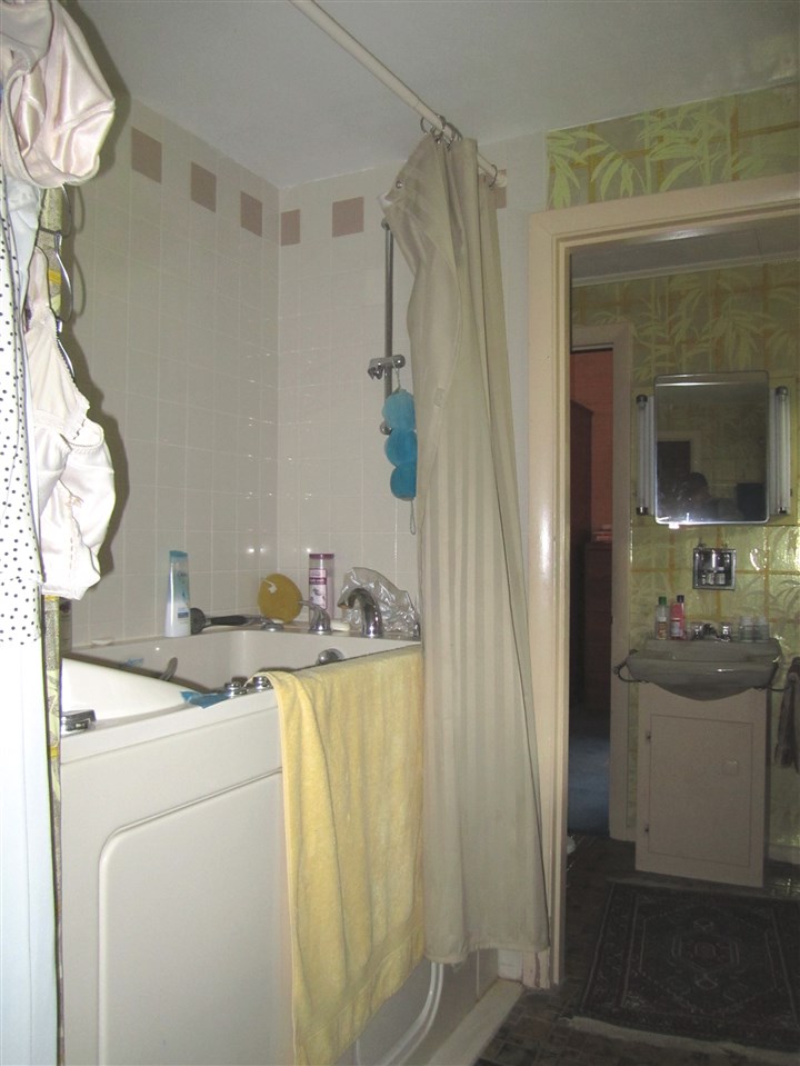 70 Rundlett Hill Road Bedford, NH 03110 - Photo 19 of 20 Gallery Image 19