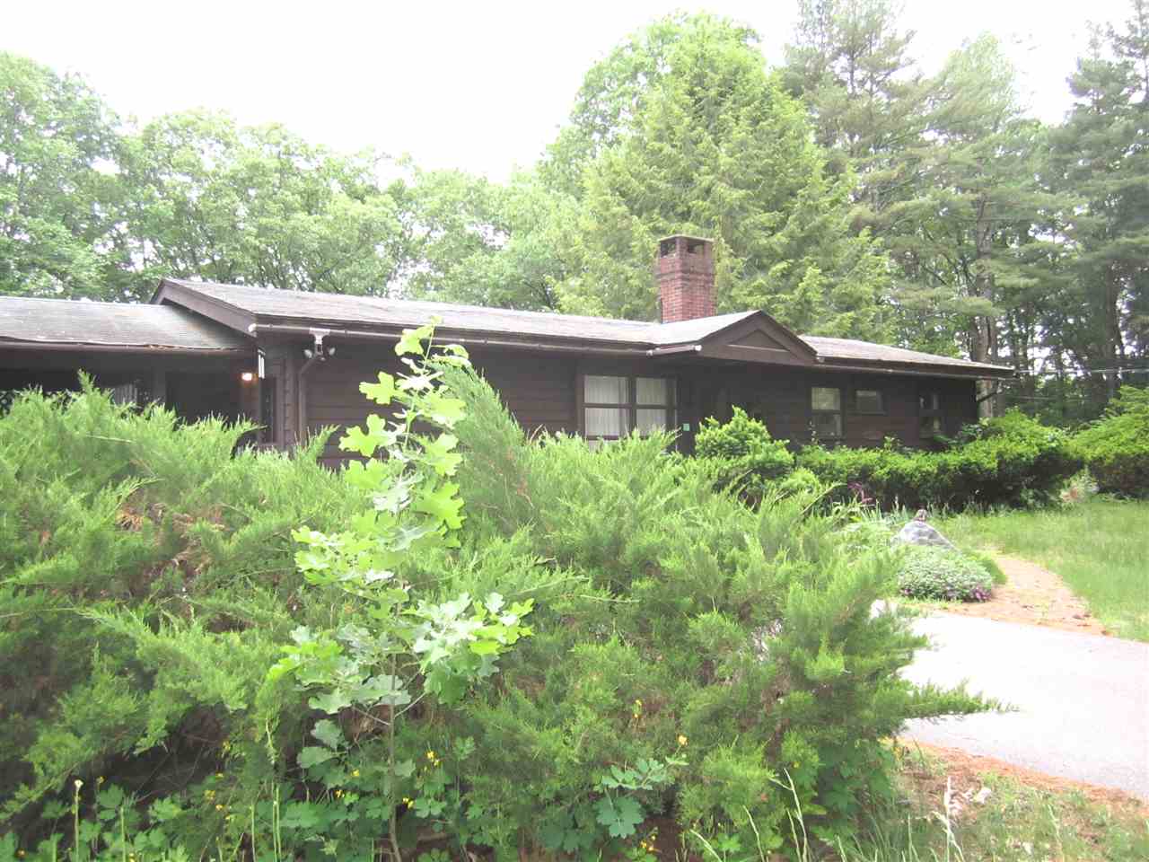 70 Rundlett Hill Road Bedford, NH 03110 - Photo 3 of 20 Gallery Image 3