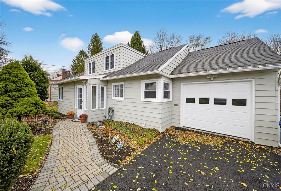 1344 Westmoreland Avenue Syracuse, NY 13210 - Photo 2 of 37