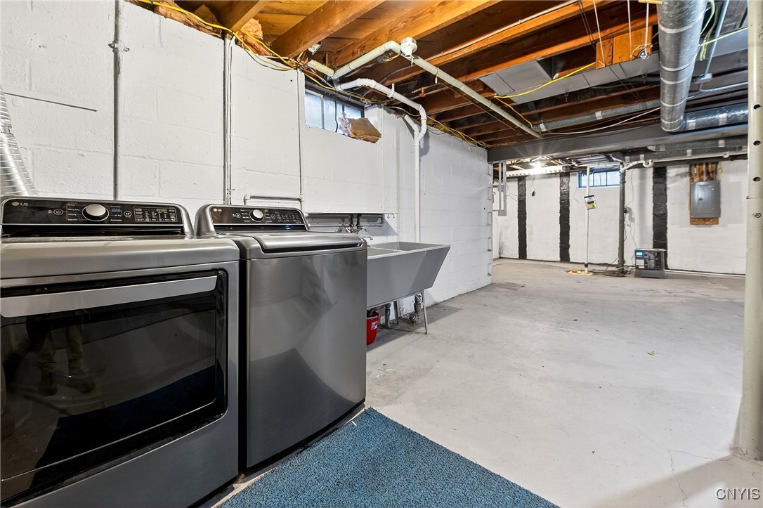 1344 Westmoreland Avenue Syracuse, NY 13210 - Photo 32 of 37