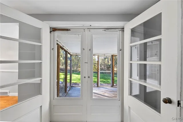 $299,900 | 1344 Westmoreland Avenue, Syracuse, NY 13210