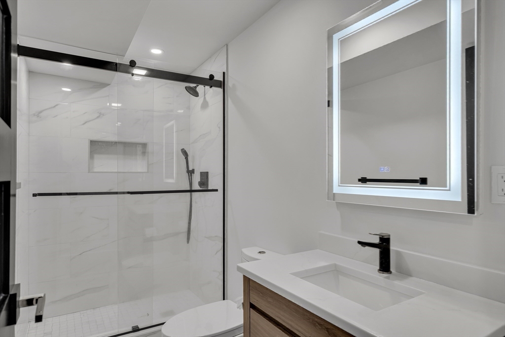 1242 Beacon Street Newton, MA 02468 - Photo 24 of 28