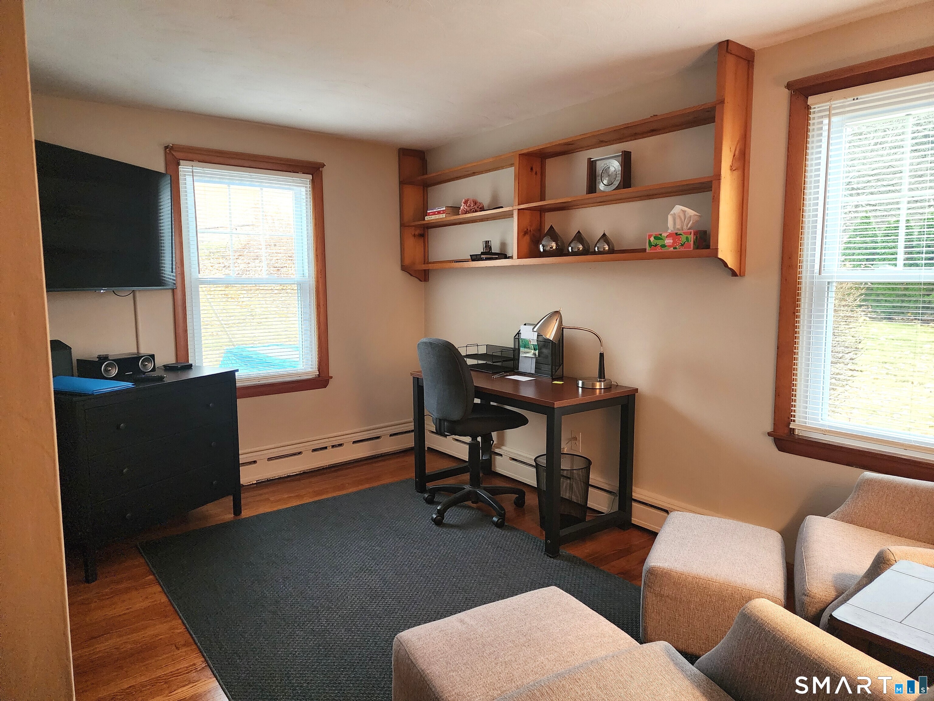 7 East Pattagansett Road East Lyme, CT 06357 - Photo 12 of 21 Den with office space