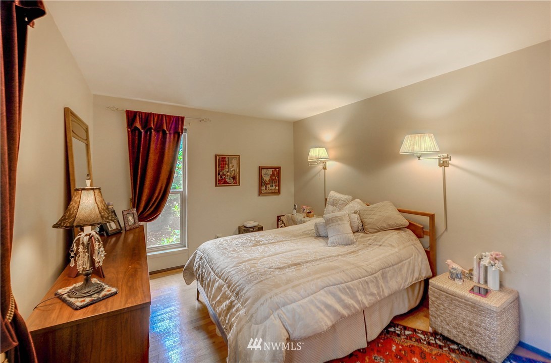 21806 3rd Place West Bothell, WA 98021 - Photo 15 of 23