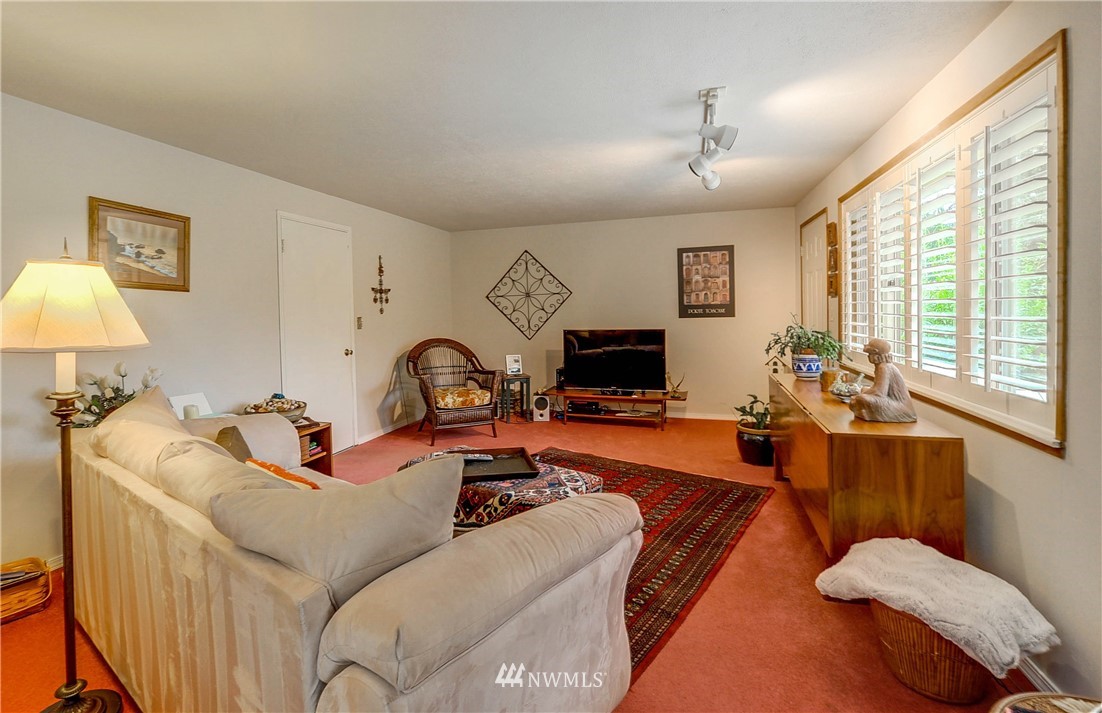 21806 3rd Place West Bothell, WA 98021 - Photo 4 of 23