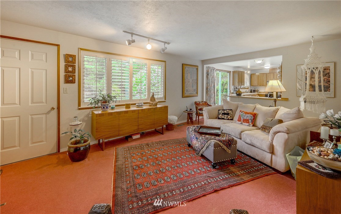 21806 3rd Place West Bothell, WA 98021 - Photo 5 of 23