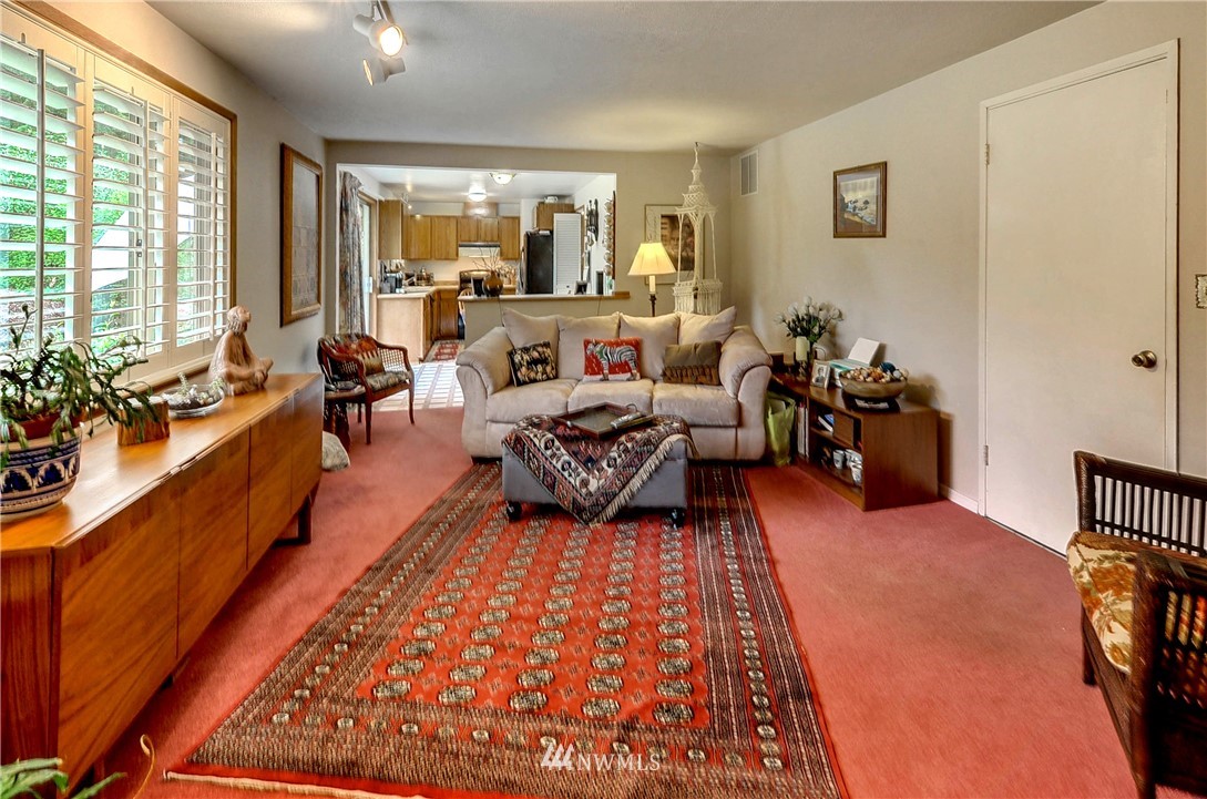 21806 3rd Place West Bothell, WA 98021 - Photo 7 of 23