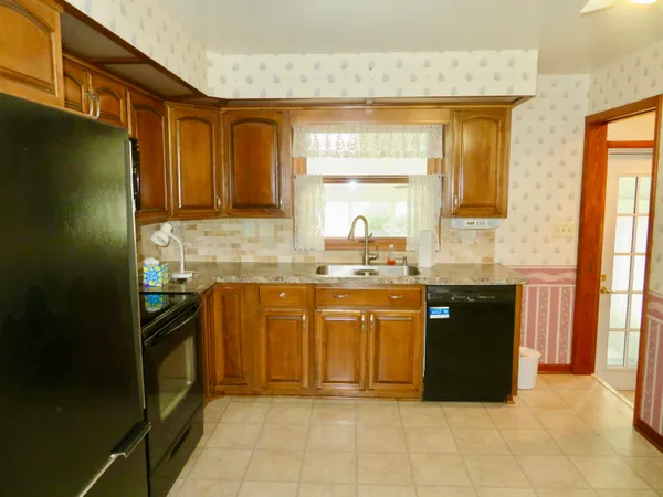 $249,900 | 163 Rose Street, Britton, MI 49229