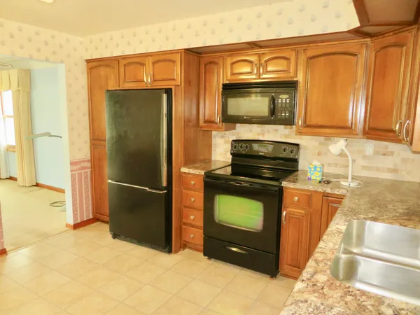 $249,900 | 163 Rose Street, Britton, MI 49229