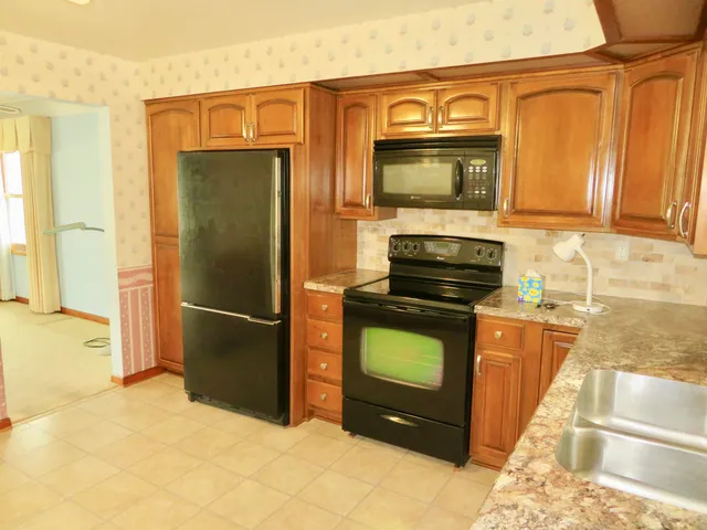 $249,900 | 163 Rose Street, Britton, MI 49229